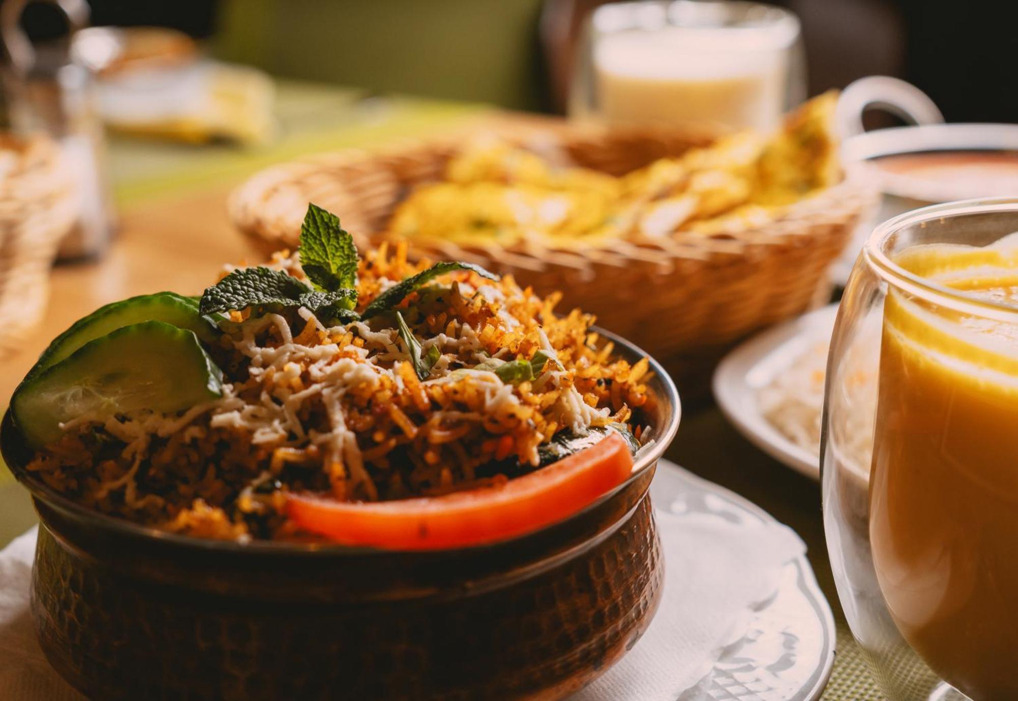 Hotel Restaurant Taverna Eching  Екстериор снимка