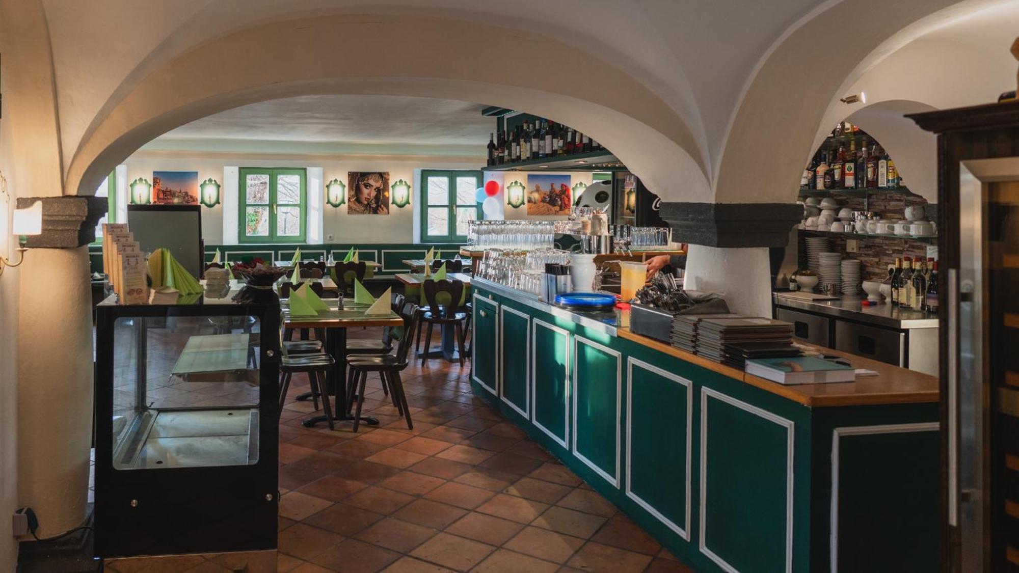 Hotel Restaurant Taverna Eching  Екстериор снимка